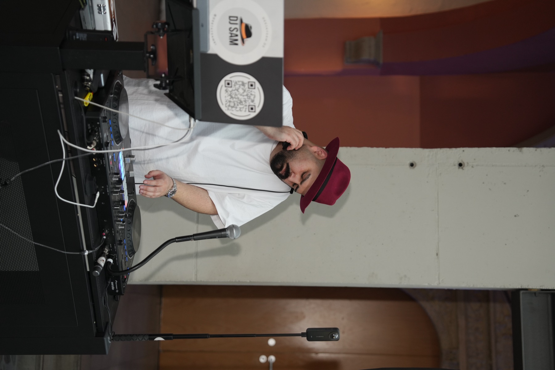 Hochzeits-DJ Sam &ndash; Premium Hochzeits- & Event-DJ in Bonn